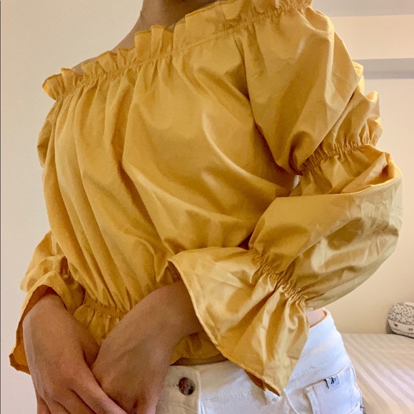 Yellow Volume Sleeve Off-Shoulder Top - Picture 3 of 6